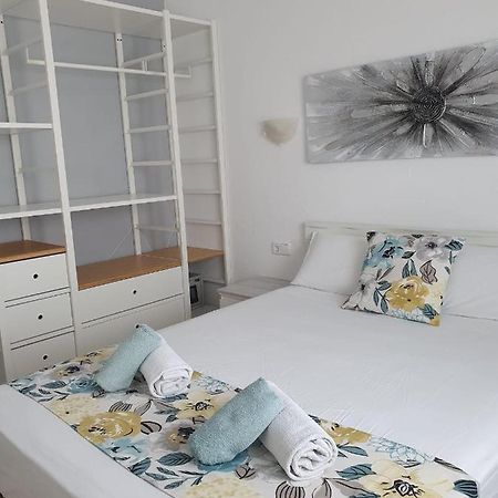 Garbí&Xaloc apartamentos Cala Galdana  Bagian luar foto